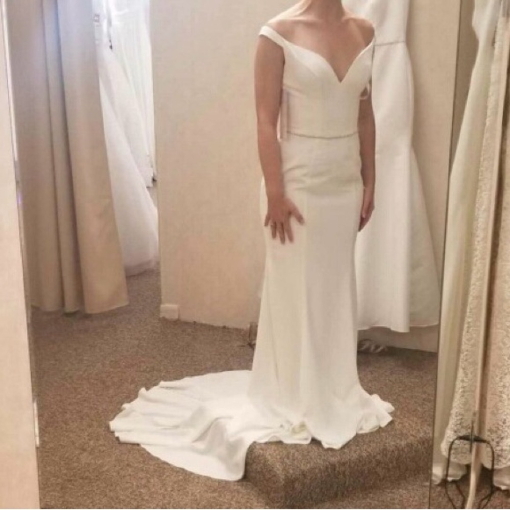 J'Adore Off Shoulder New White Bridal Gown